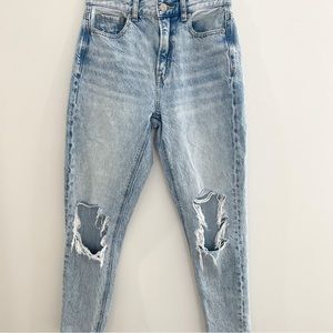 American Eagle Mom Jeans | Ripped Jeans | Light Wash Denim Jeans | AE